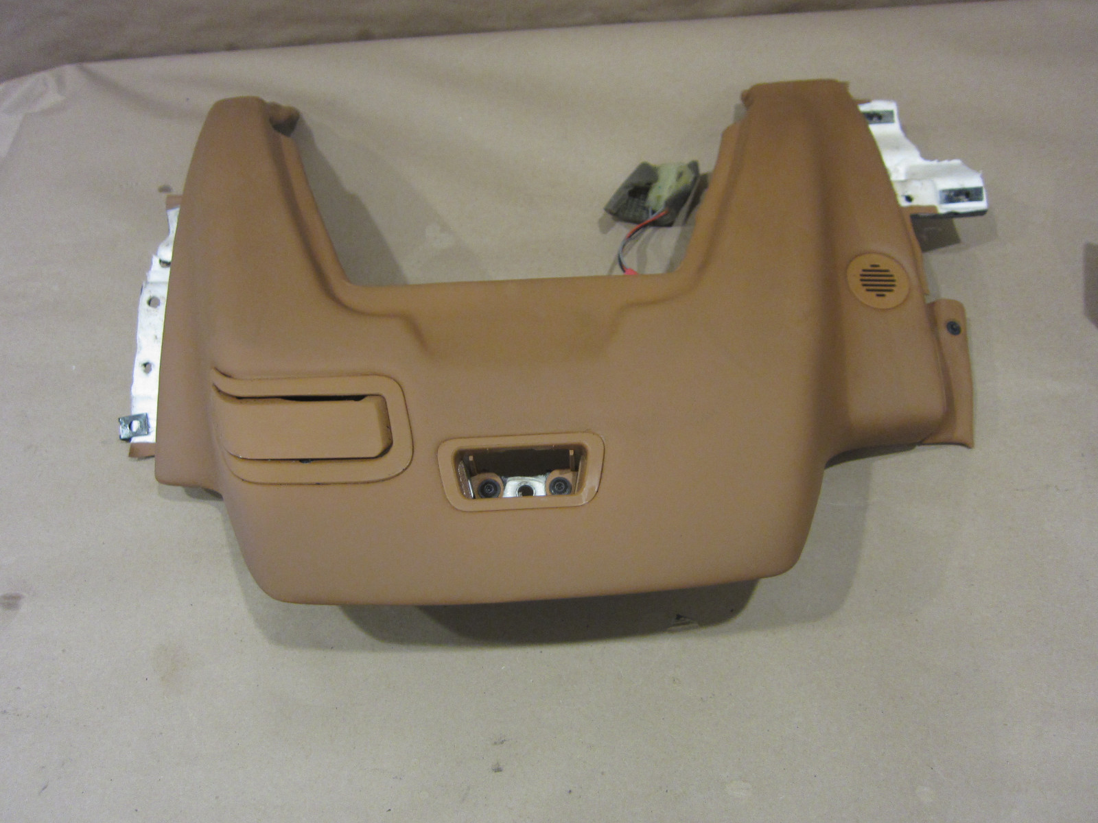 Ferrari California - Lower Central Dashboard - P/N 81521300