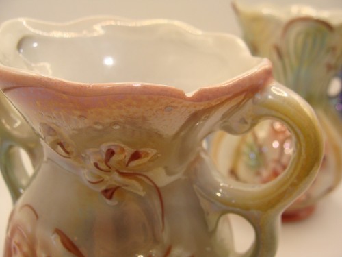 Set of 2 Victorian Design Bud Vases Vintage Lusterware Iridescent Porcelain~ VGC - Picture 2 of 5