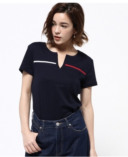 Ladies Tommy Hilfiger Split neck Logo Tracey Tshirt, T Shirt - 第 9/9 張圖片