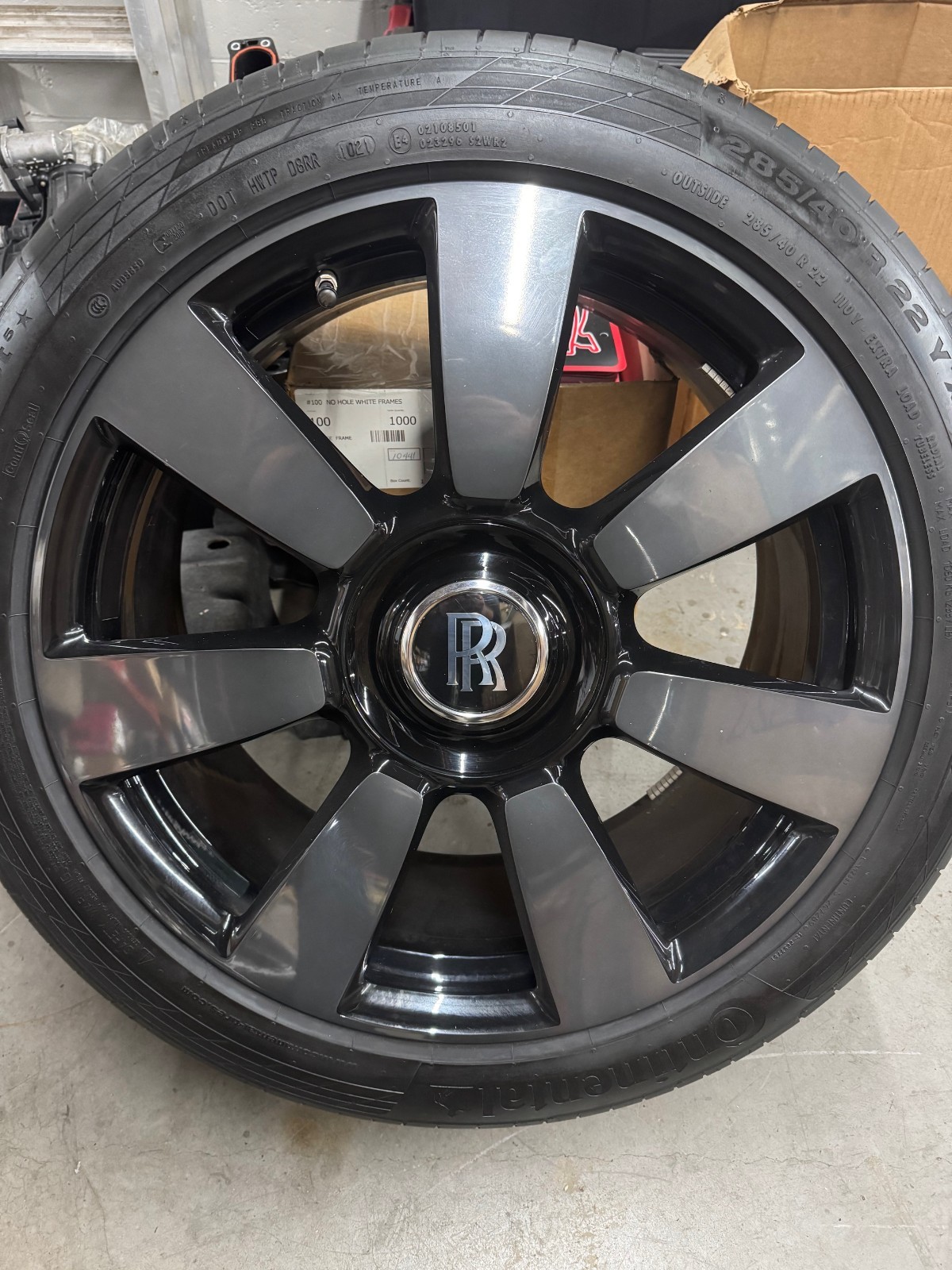 OEM 22" Rolls-Royce Cullinan wheels-set of 4