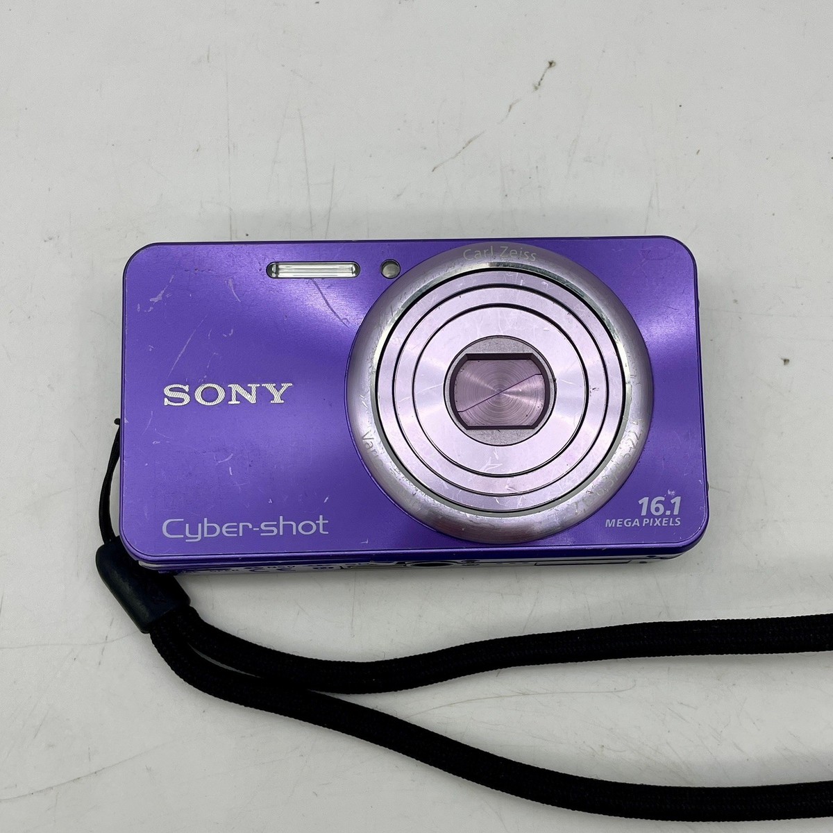 SONY Cyber-shot DSC-W570 16.1MP 5x Optical Zoom Digital Camera