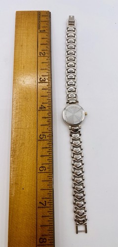 Bulova Women 98P11 Heart Charm Bracelet Two Tone 21mm Quartz Analog Watch 7 1/2" - Picture 4 of 4