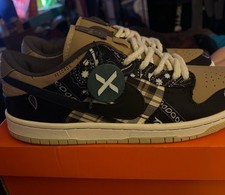 Nike SB Dunk Low tops