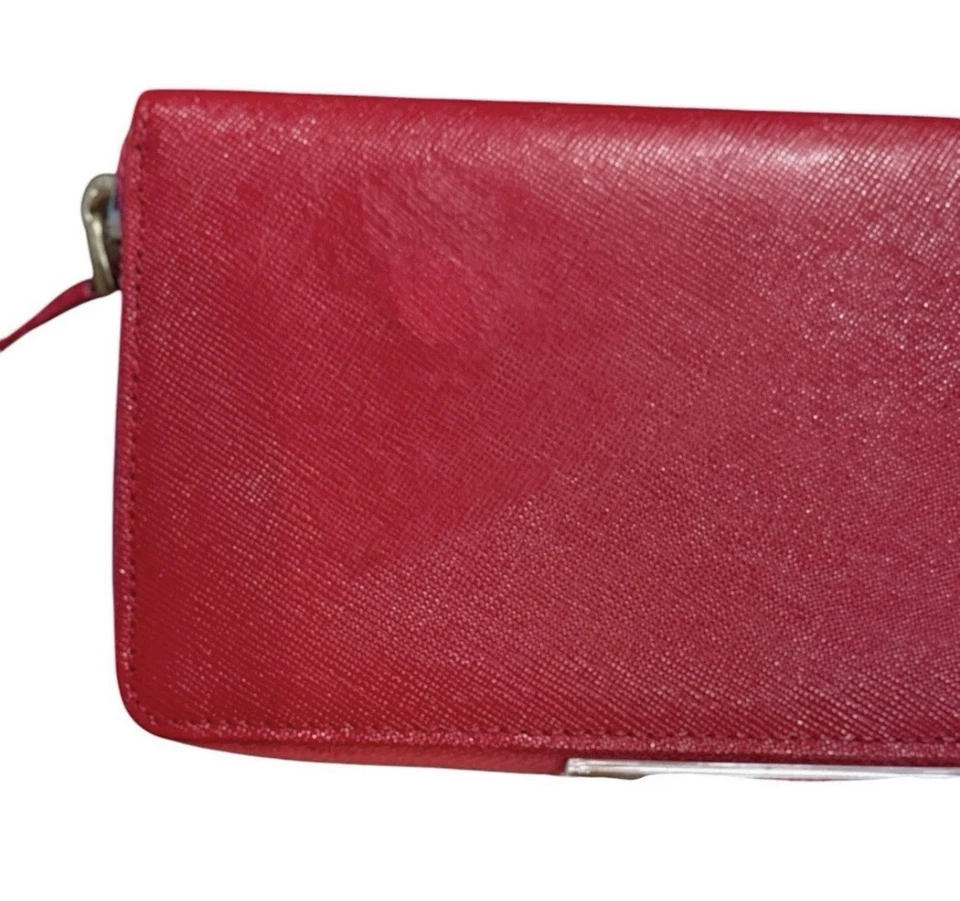 Cartera Prada Saffiano Lazo Cremallera Alrededor Continental Roja GHW Foto 3 de 4