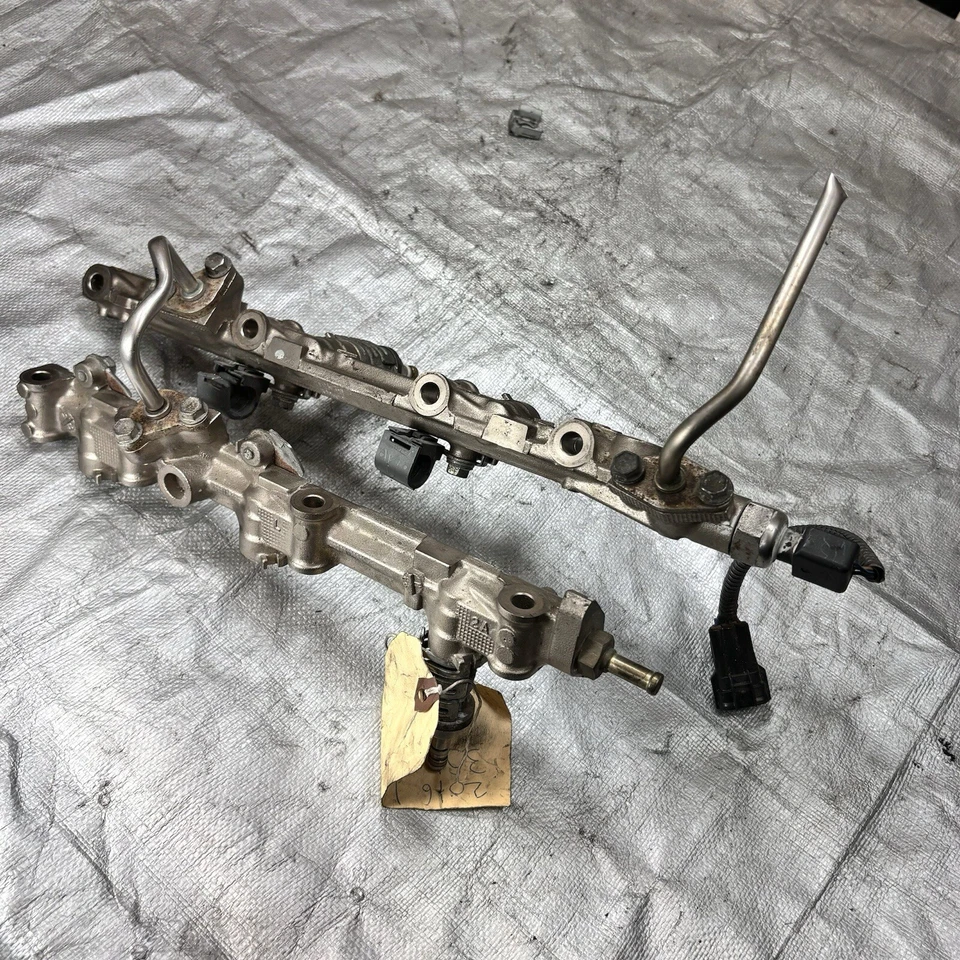 2015 LEXUS ES350 3.5L trilho injetor de combustível motor inferior esquerdo e direito OEM - Imagem 2 de 4