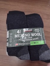 Kirkland Signature 4 Pair Socks Mens 7-13 Shoe Size