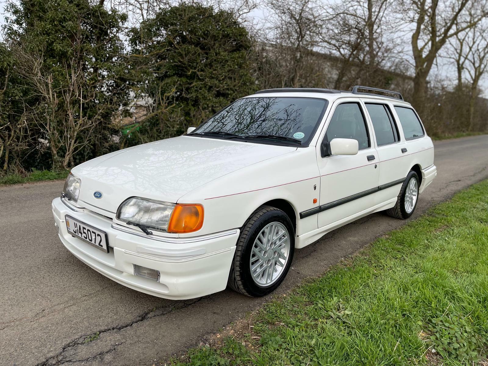 Image 5 - Ford Sierra 2.9i 4x4 Ghia estate, superb original car, low miles,fsh, rust free.