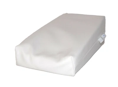 BEHREND HOMECARE Injektionskissen,Lagerungskissen,Armkissen 30x15 x 10/5 cm Profi Kustleder,weiss