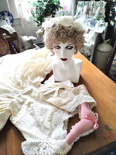 VTG 1950s IVORY WEDDING DRESS-LACE TOP-BOUFONT SKIRT-27 CT SATIN BUTTONS SZ S