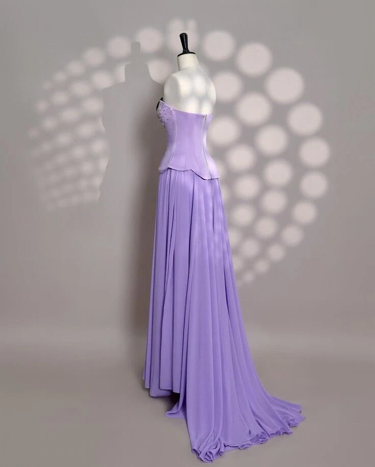 Vestidos de novia de gasa con capa con cuentas fuera del hombro una línea de playa vestidos de novia Foto 2 de 4