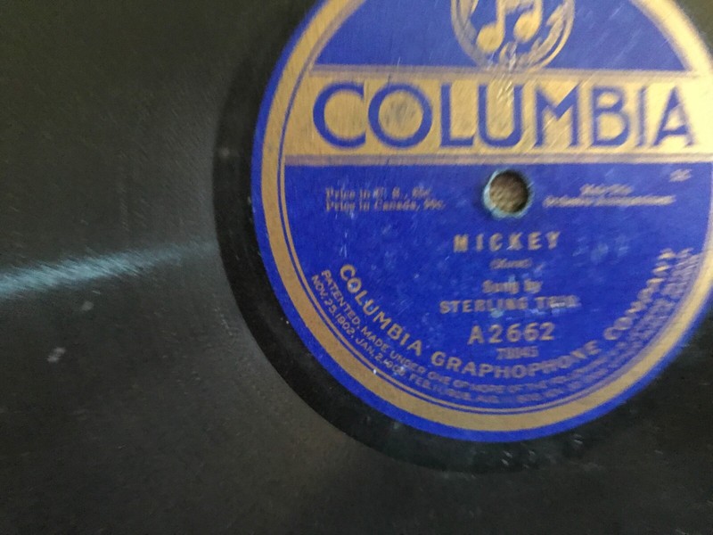 Victrola Record Mickey By Sterling Trio / Mickey  Columbia A2662