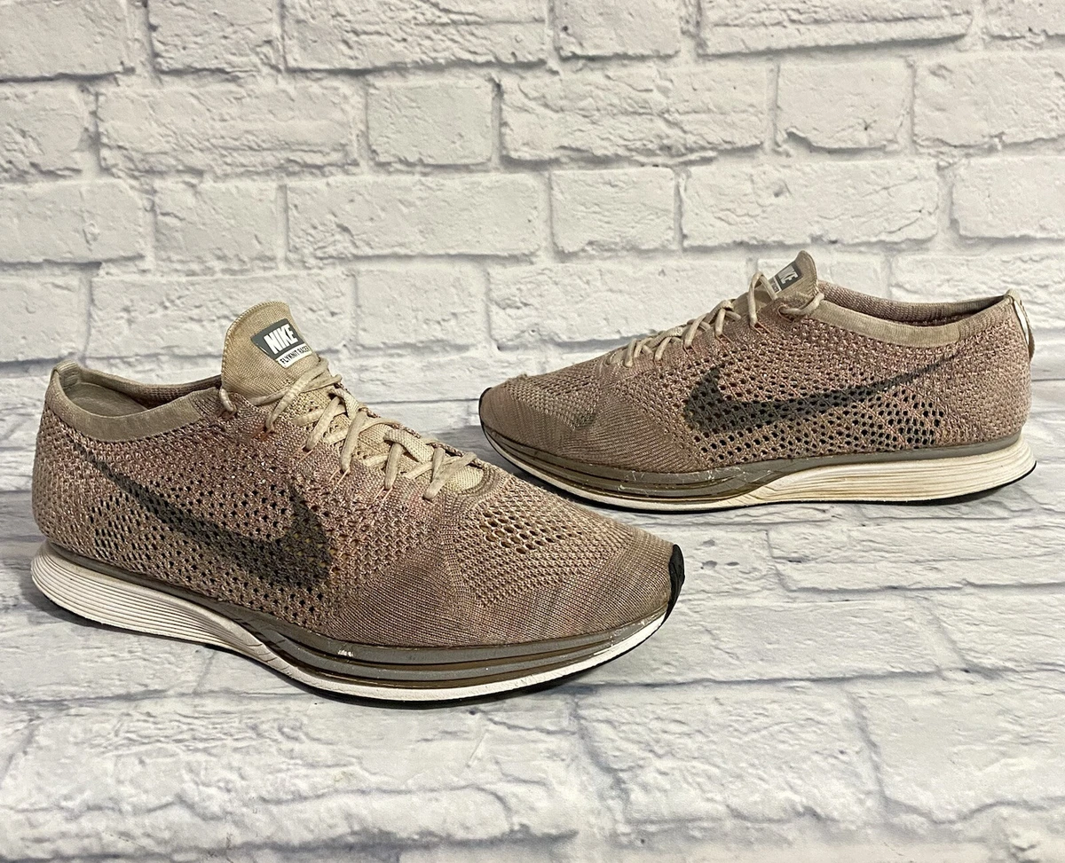 Flyknit racer strawberry 2025