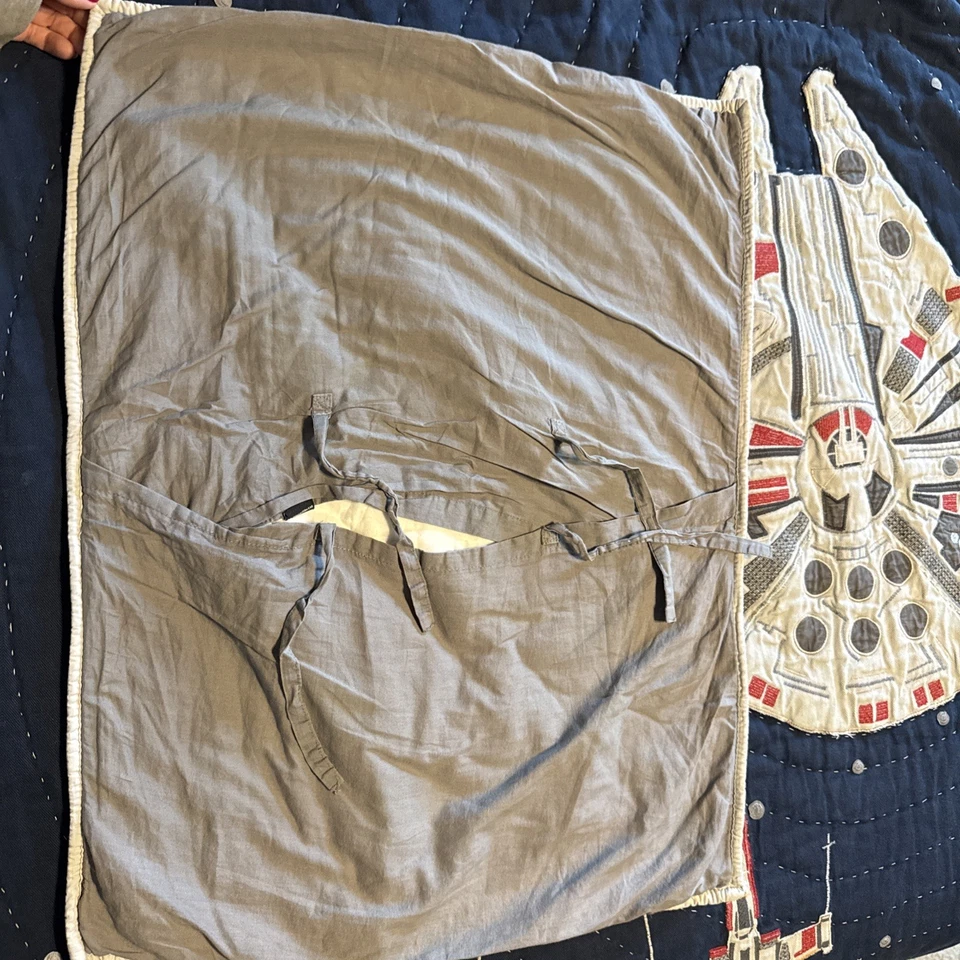 Fundas de edredón Pottery Barn Kids Star Wars Halcón Milenario completas/reinas Foto 4 de 4
