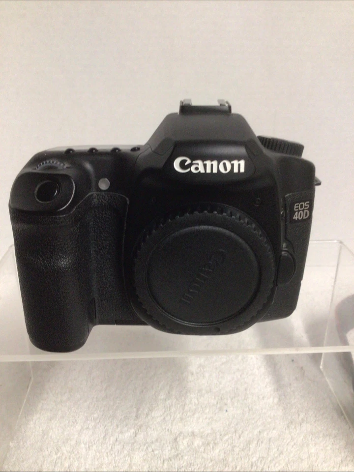 Cuerpo de cámara digital Canon EOS 40D 10,1 MP SLR, manual, cargador, baterías, cable Foto 4 de 4