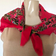 Vtg Acrylic 31  x 31  Scarf Made In Japan Flowers Medallions Reds Green Floral