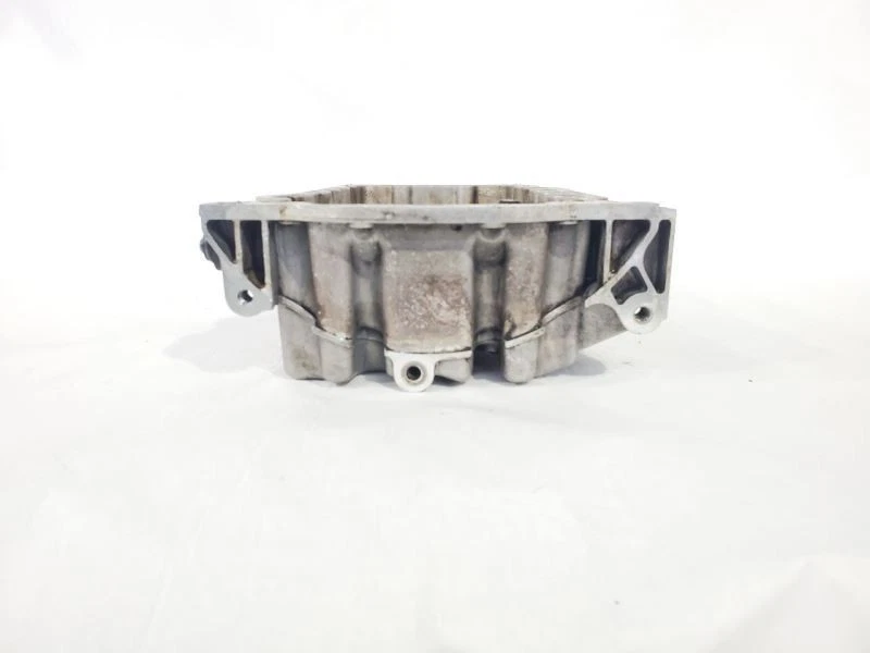 Engine Oil Pan FWD Automatic 2.0L OEM 2008 Audi TT - Image 4 of 4