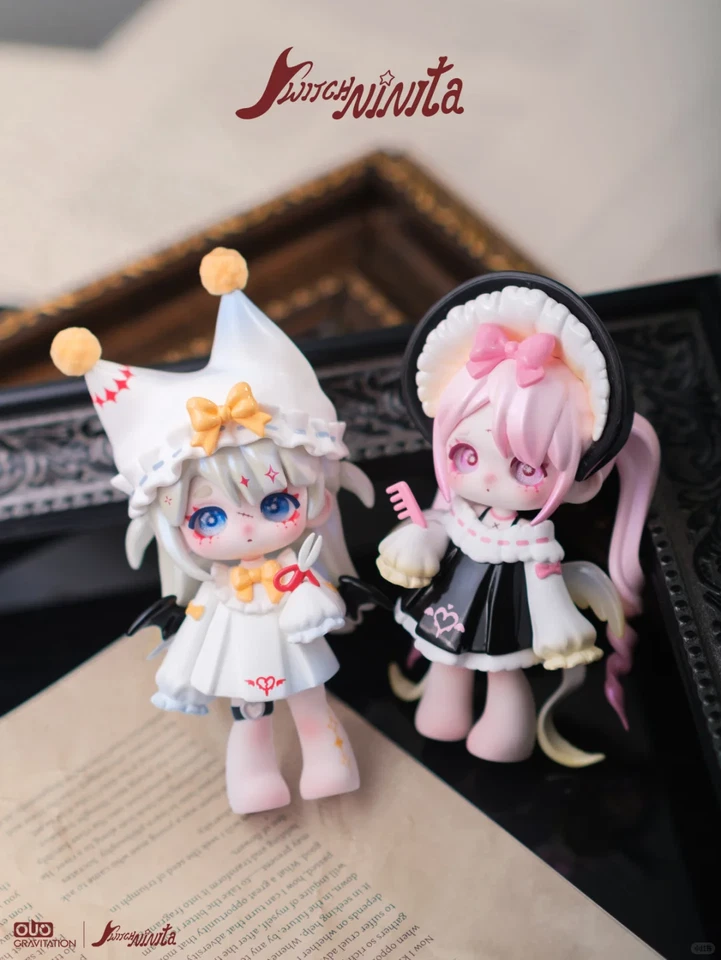 Pts Exhibition Limited Molly Medusa Crimson ver. Edition Doll - Image 4 of 4