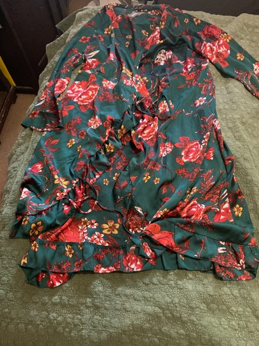 green floral ruffle wrap plus size dress by boohoo - size 28 - new