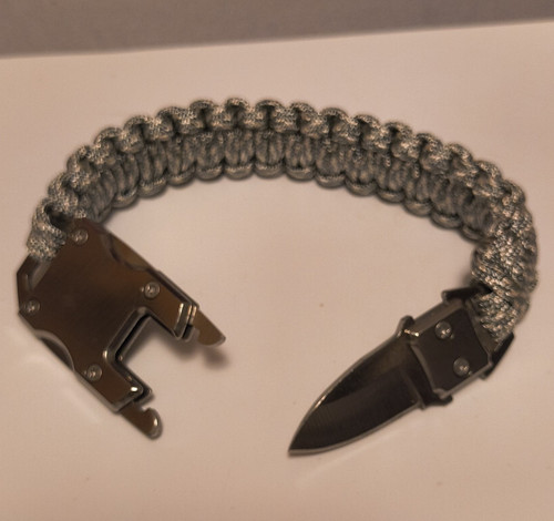 Gray Paracord Bracelet w/ Emergency Knife Buckle 8in 550lb 7-Strand