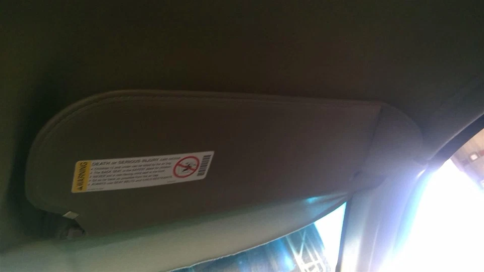 Used Right Sun Visor fits: 2001 Chevrolet Express 3500 van R. vinyl Right Grade - Image 2 of 4