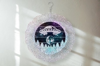UFO Garden Spinner Metal Sculpture 3D Rotator Weather Resistant Art