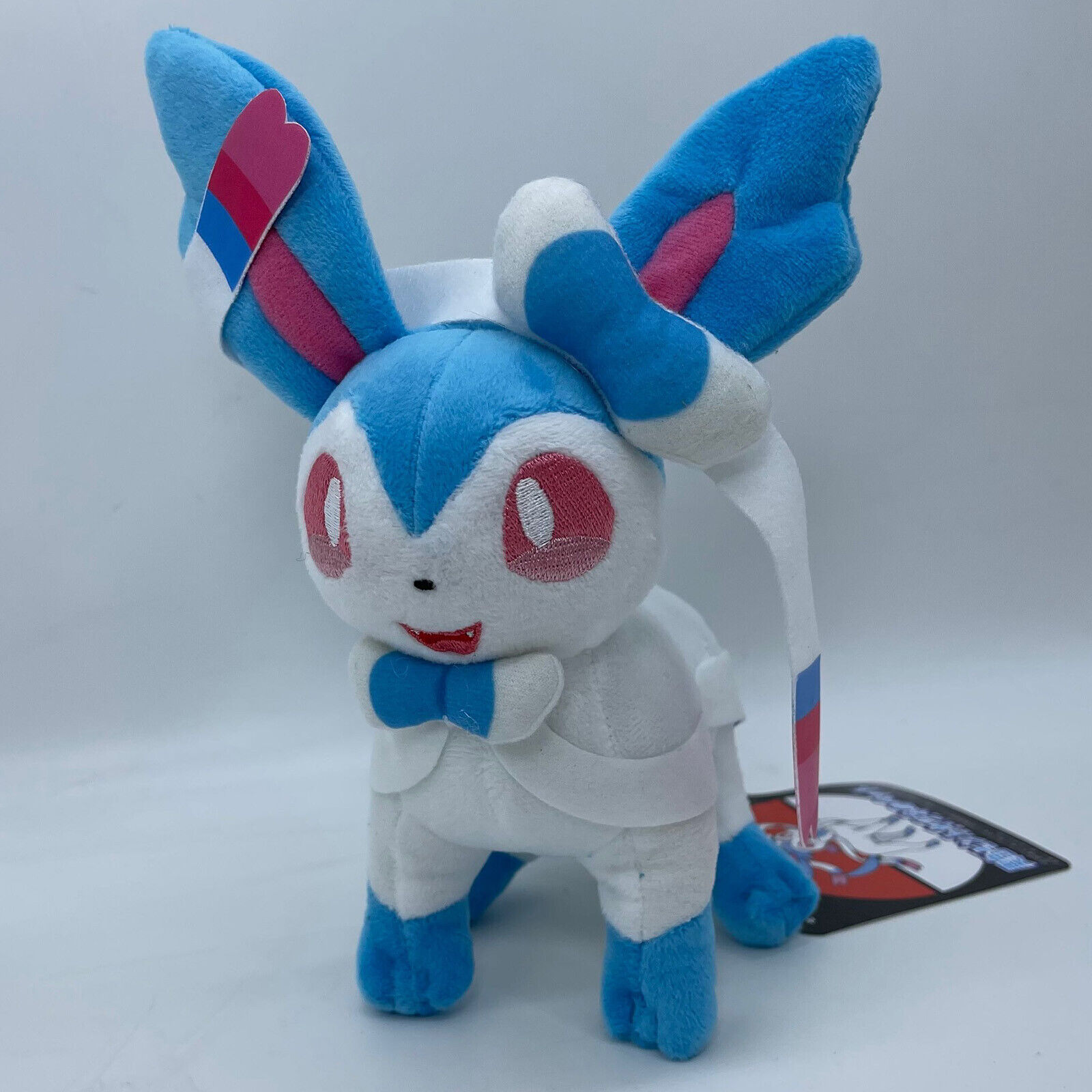 Sylveon Shiny Pelúcia Licenciada 30cm