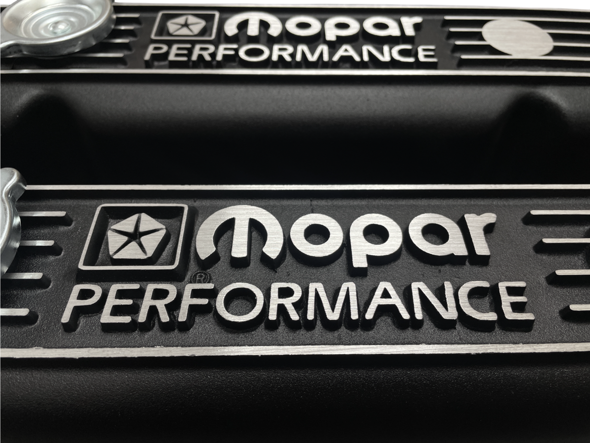 MOPAR トラックカバー 未開封 Buy Mopar Performance Big Block Valve Covers 383 400 440 V8 Cast