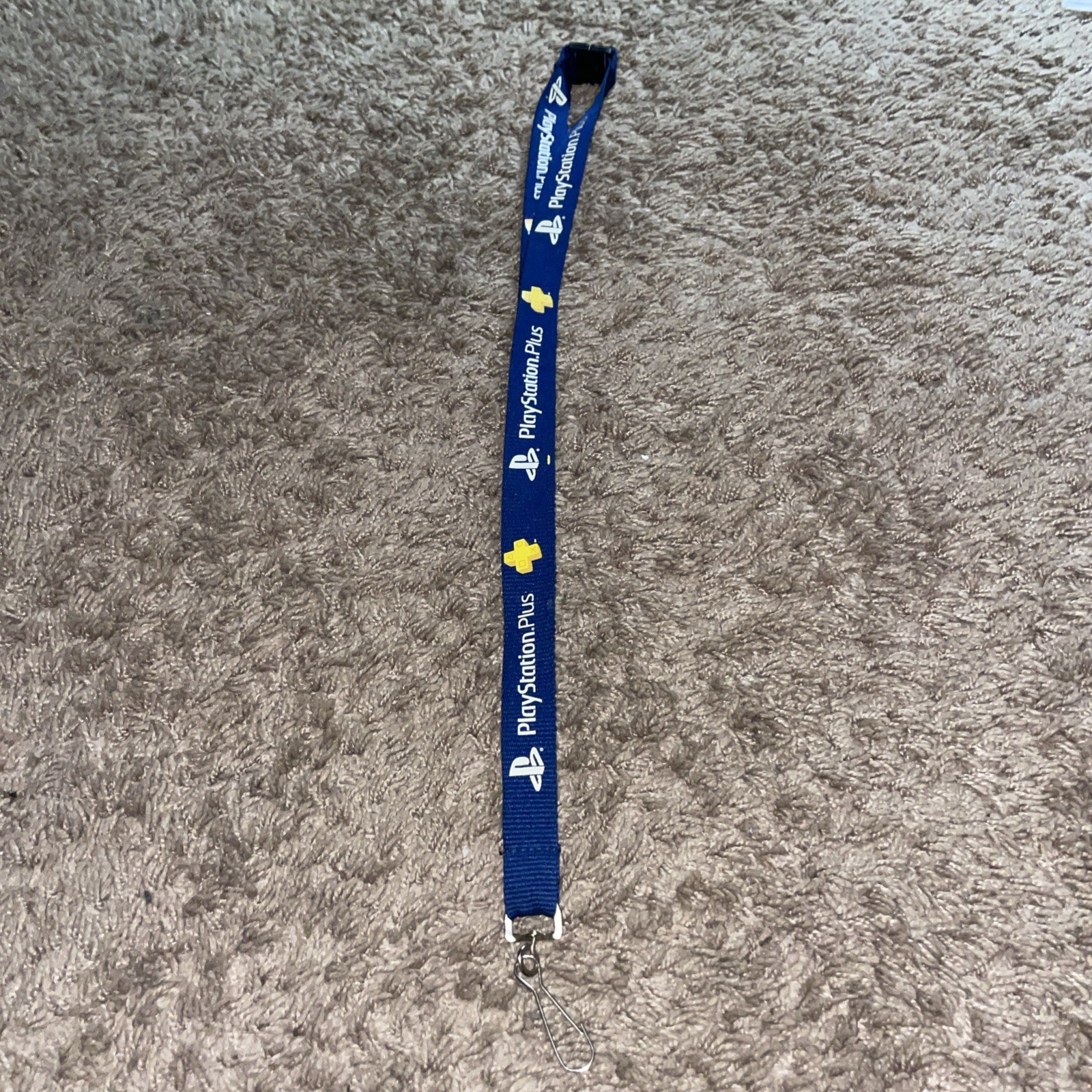 Playstation Plus Sony Playstation 4 PS4 Blue Lanyard Key Chain Clip Holder Promo