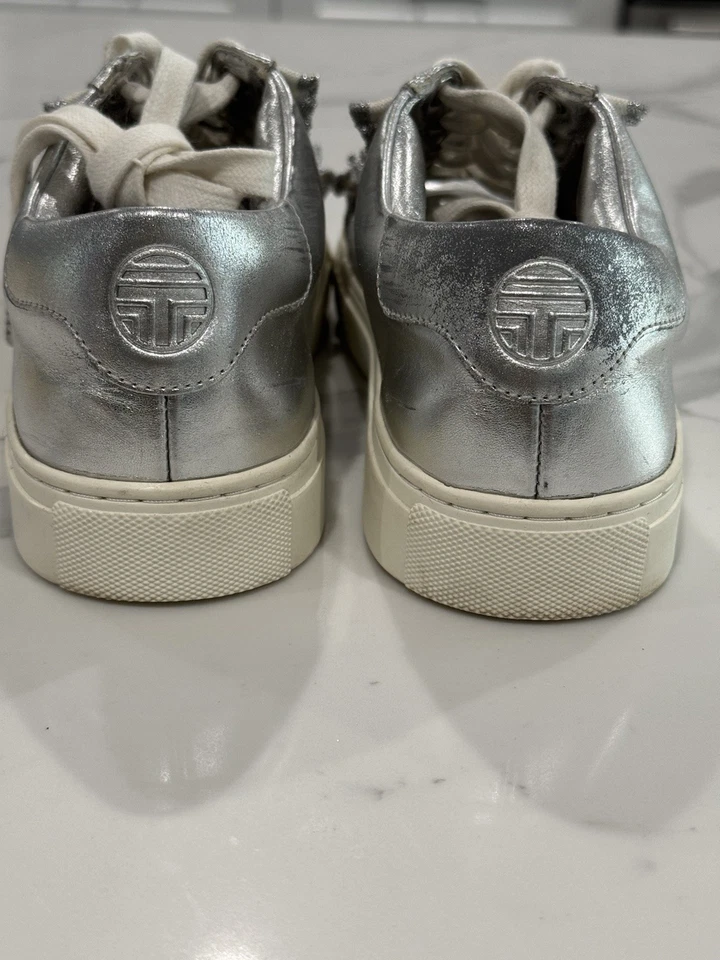 Zapatos deportivos Tory Burch plateados con volantes para mujer talla 7 Foto 4 de 4