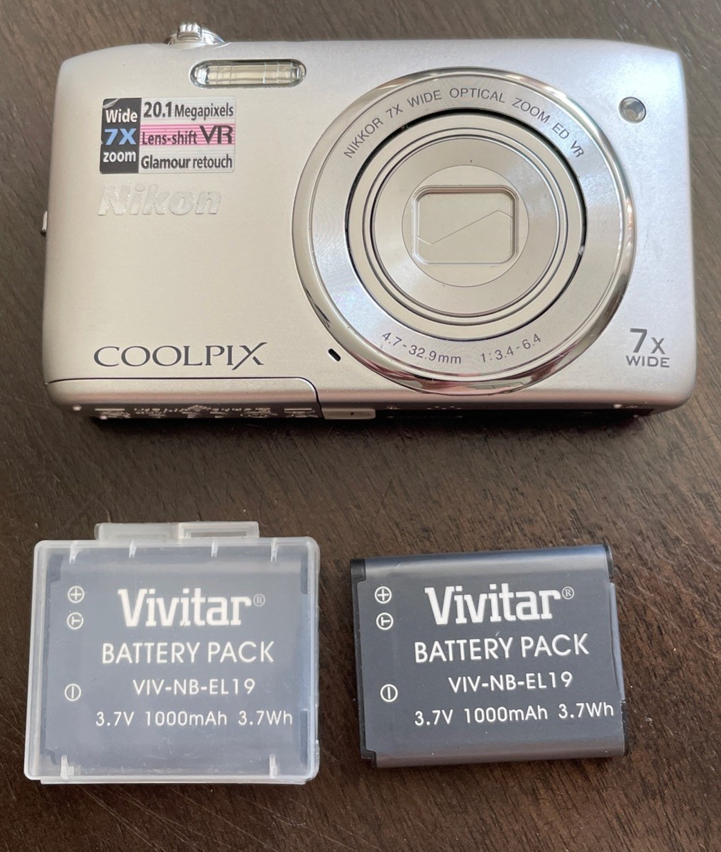 Nikon COOLPIX S3500 SILVER20.1MP Digital Camera English Language