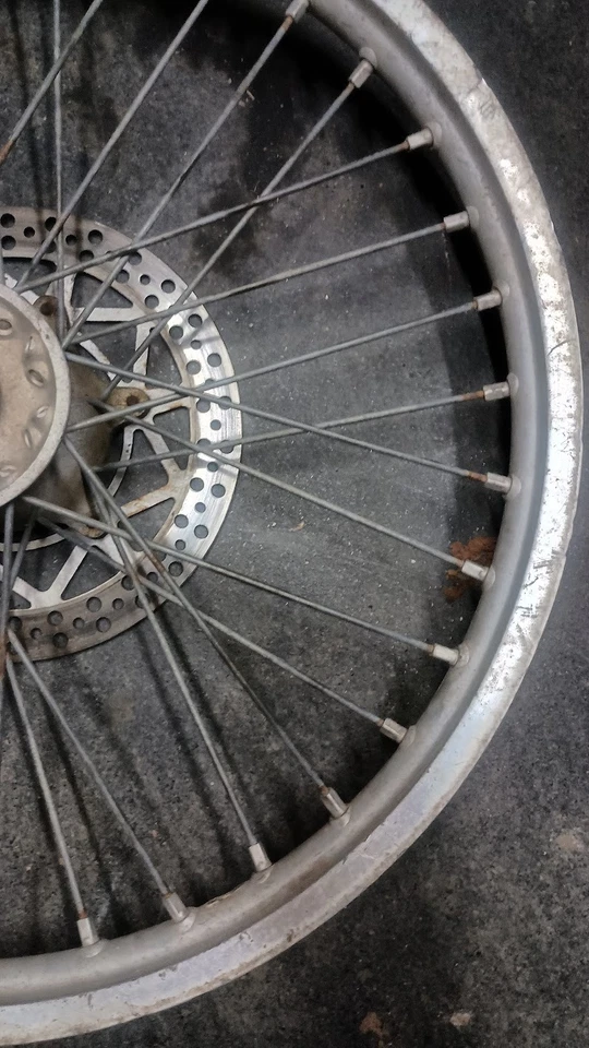 Yamaha yz250 yz 250 2001 01 rueda delantera llanta freno disco buje Foto 2 de 4