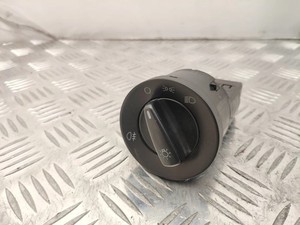 VW GOLF IV 1J1 Scheinwerferschalter 1C0941531 1.90 Diesel 66kw 2001 13640576