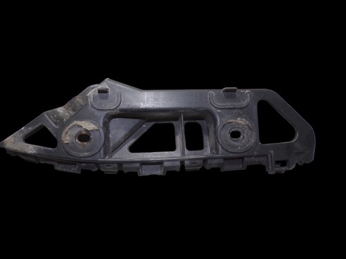 VW CADDY III Furgon 2KA, 2KH, 2CA, 2CH Stoßstangenhalter vorne rechts 33120523