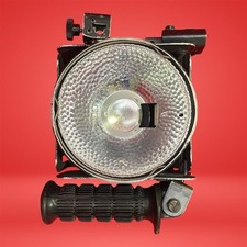 Lowel Omni-Light 500W Halogen Focus Flood Light Portable Unit No Cover No Bulb
