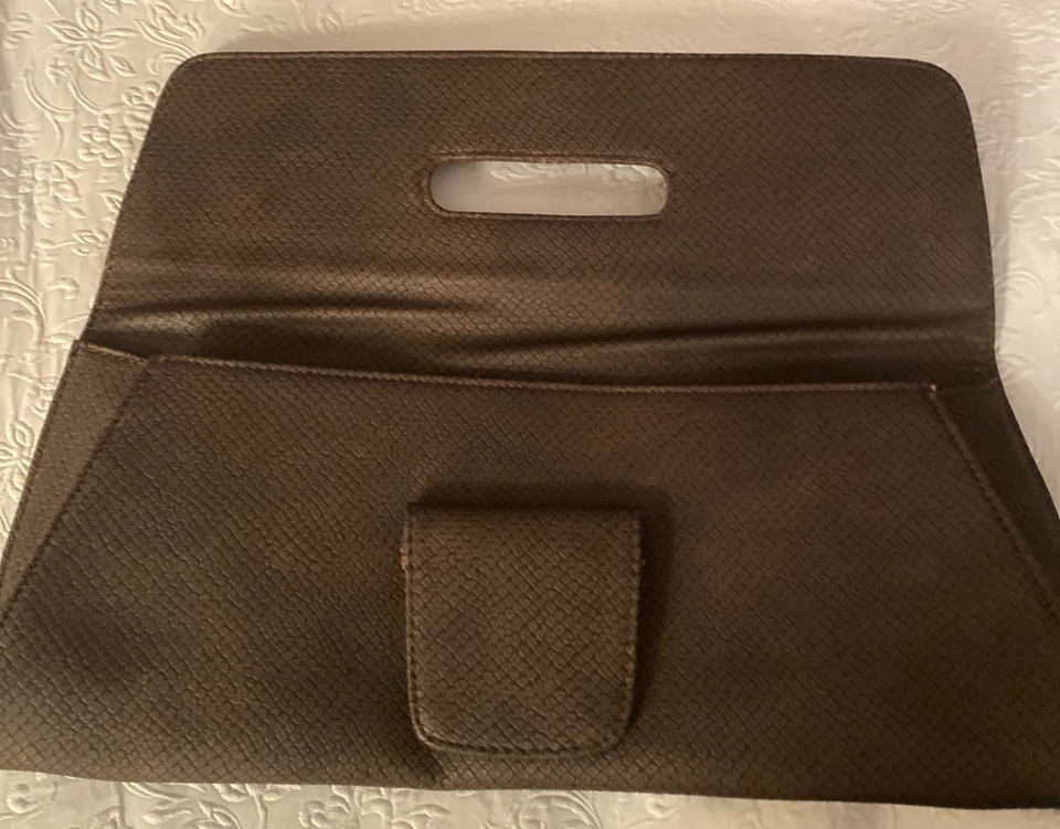 PURSE HANDBAG URBAN EXPRESSION BRN FAUX SNAKESKIN LEATHER ENVELOPE CLUTCH TRENDY - Image 4 of 4