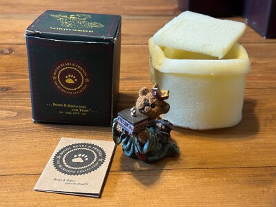 Vintage 1995 Boyds Bears & Friends The Bearstone Caspar w/ Frankincense Figurine
