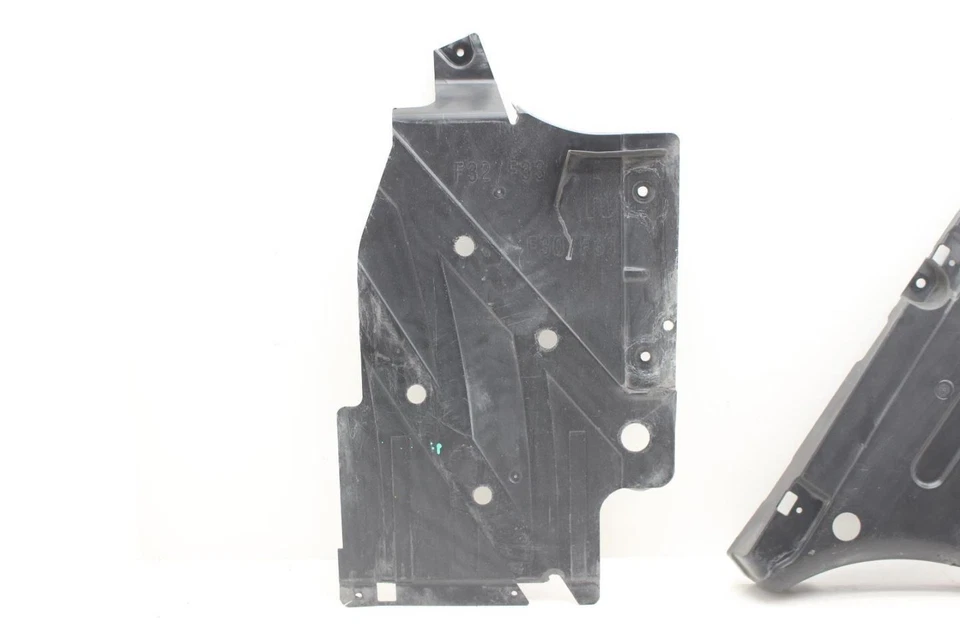 2014-2016 BMW 435i Convertible Under Body Splash Guard Cover 51757260770 - Imagem 3 de 4