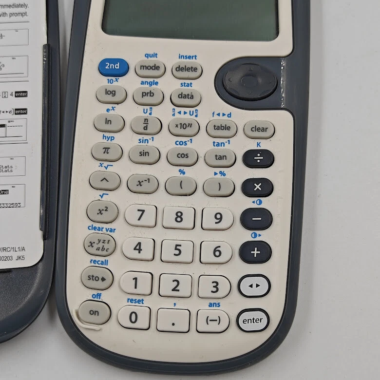 Texas Instruments Rechner - Arbeit, Zeichen der Verwendung, Inklusive Abdeckung - Bild 3 von 4