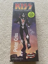 Polar Lights Kiss Destroyer Plastic Model Kit - Peter Criss -1998