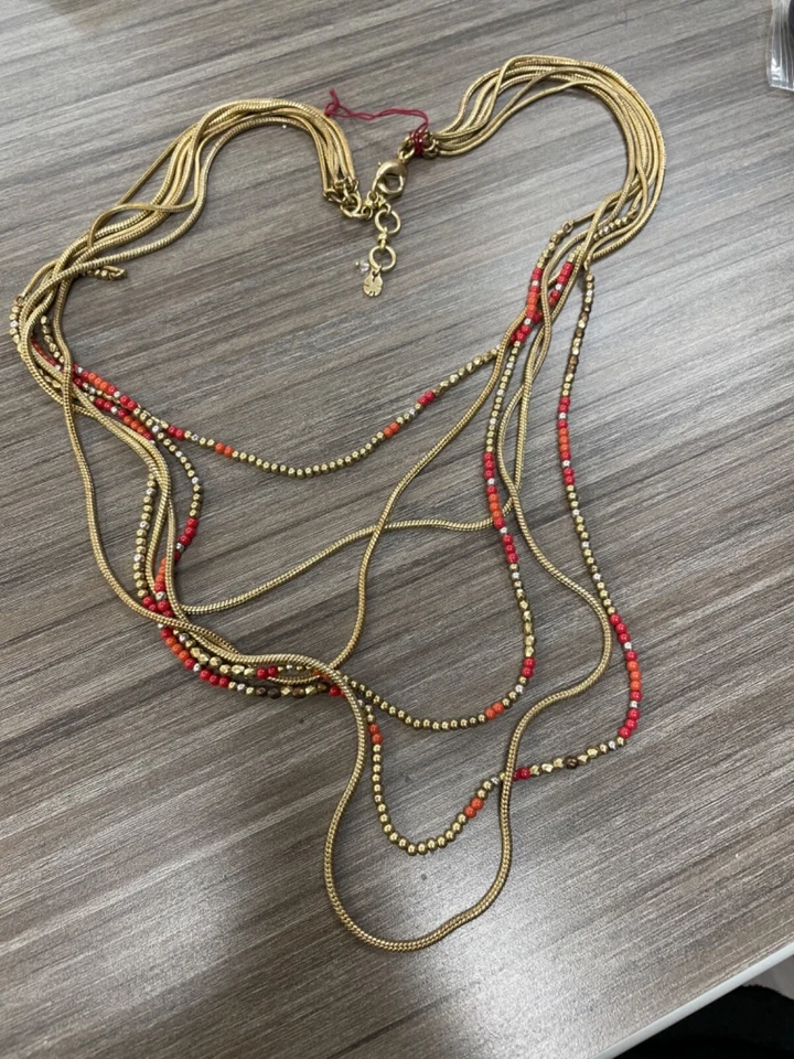 Collar en capas con cuentas de plata de oro rojo marca Lucky cadena de serpiente de metal tono dorado