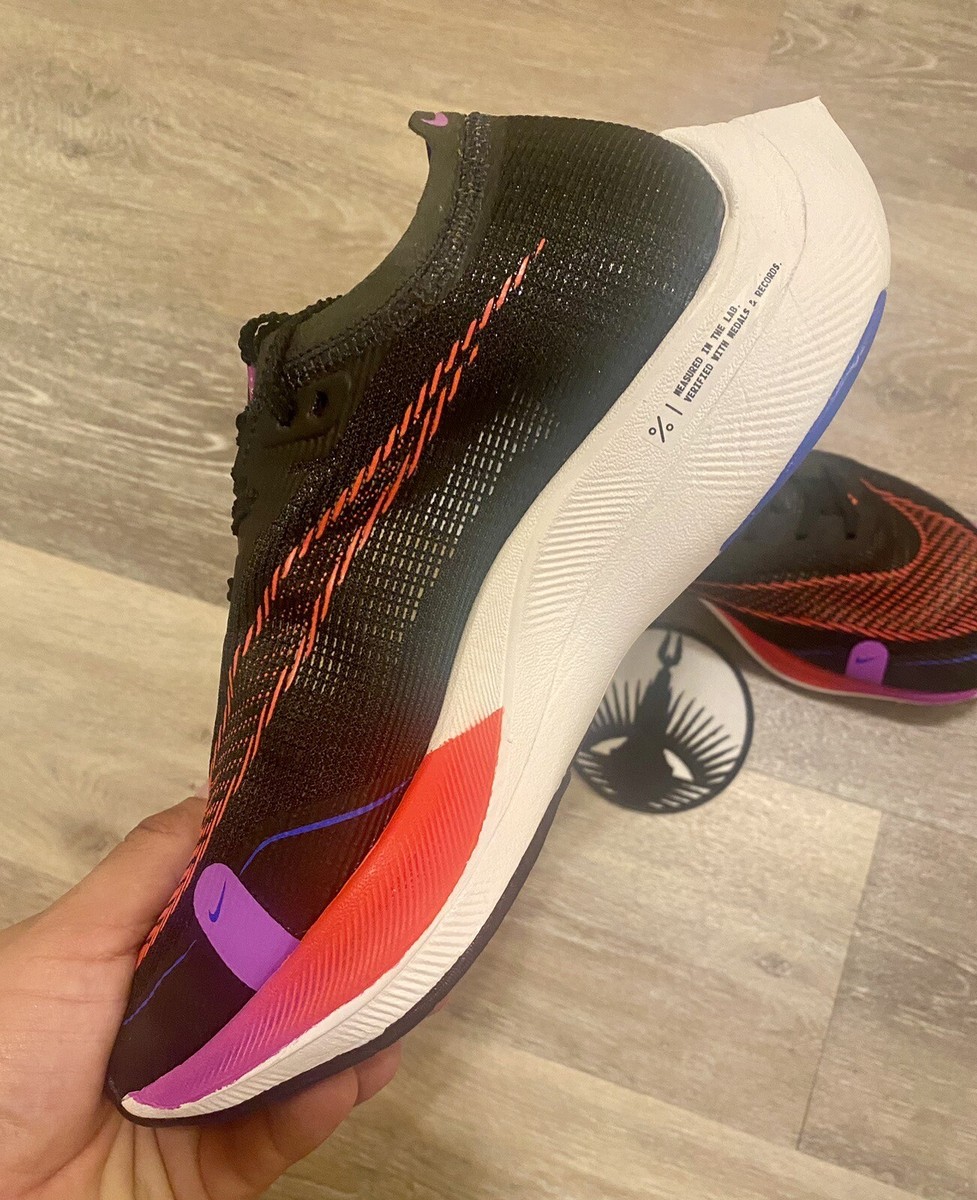 Nike ZoomX Vaporfly Next% 2 Black Fuchsia Crimson CU4123-002  display picture 2