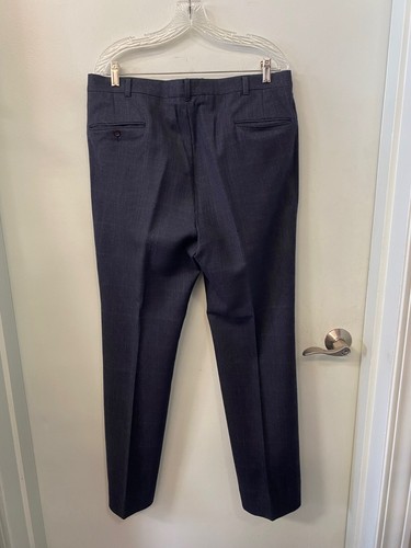 Johnny Carson Man in Wool Vintage Business Suit 2-Piece Blue/Gray Windowpane (M) - Picture 8 of 17