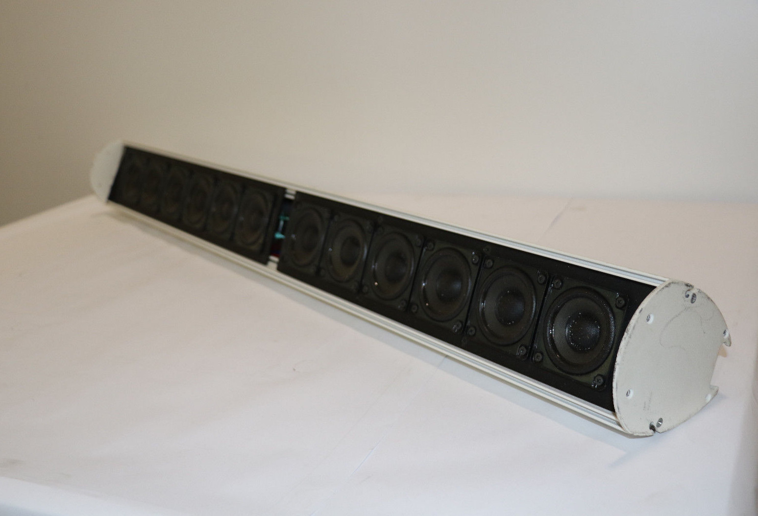 bose panaray ma12 modular line array loudspeaker