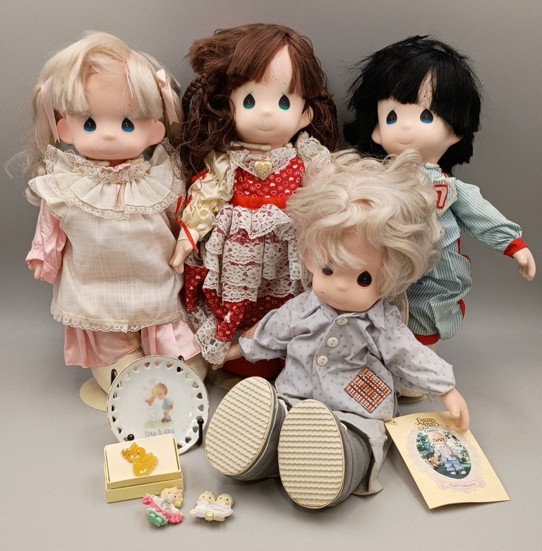 Vtg Enesco Precious Moments Dolls, Accessories, & Collectibles Lot