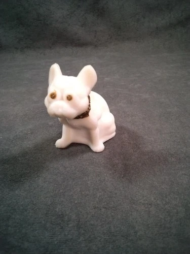 Vtg Westmoreland Glass 2.5” Solid Glass Bulldog Paperweight - Satin Milk Glass