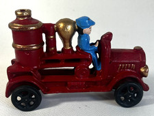 Vintage Cast Iron Red Fire Engine Toy Pumper Truck Moving Wheels 1930  s 