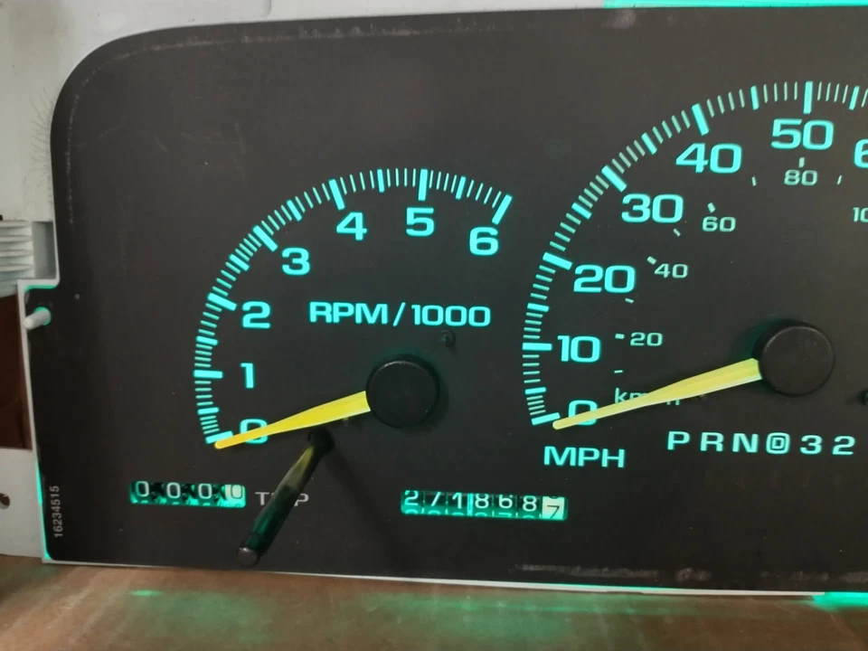 95-00 C/K TRUCK SUBURBAN TAHOE INSTRUMENT GAUGE CLUSTER SPEEDO TACH 272K REBUILT - Image 2 of 4