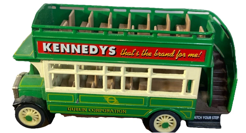 80’s Vintage Matchbox Models of Yesteryear Lot of 4 Bus, Trams Great condition - Image 4 of 4