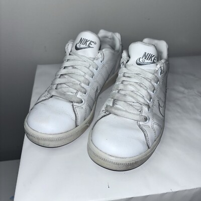 Women's Size 8) NIKE Court Tradition 2 Tennis Shoes Sneakers White