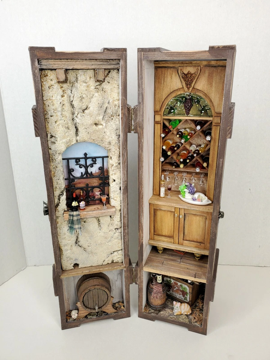 Wine 2025 box display
